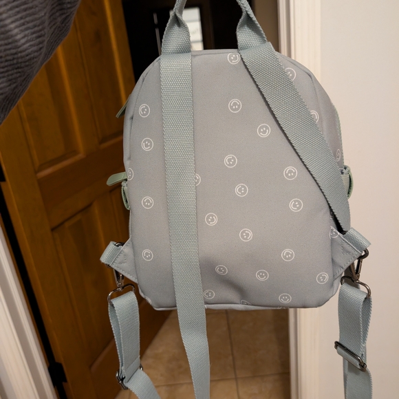 Radrev Mini Smiley Backpack - Picture 2 of 4